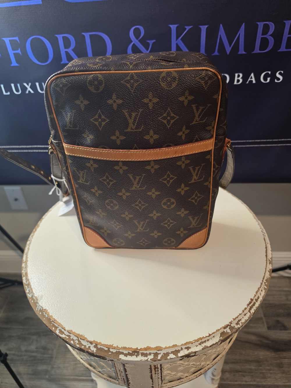 Pre-Loved Louis Vuitton Monogram Canvas Messenger Bag with Tan Trim
